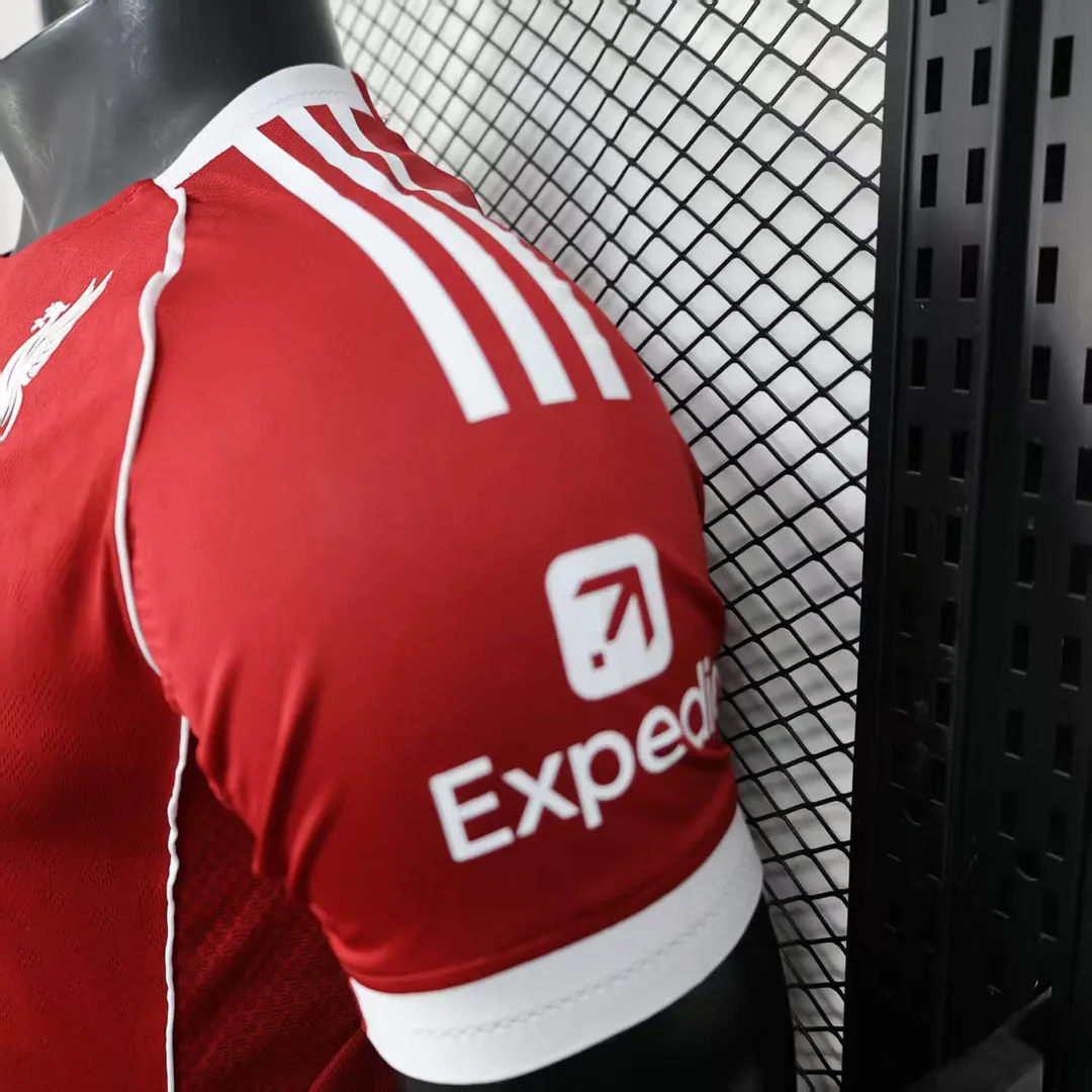2025/2026 Player Version Liverpool Home Shirt--7