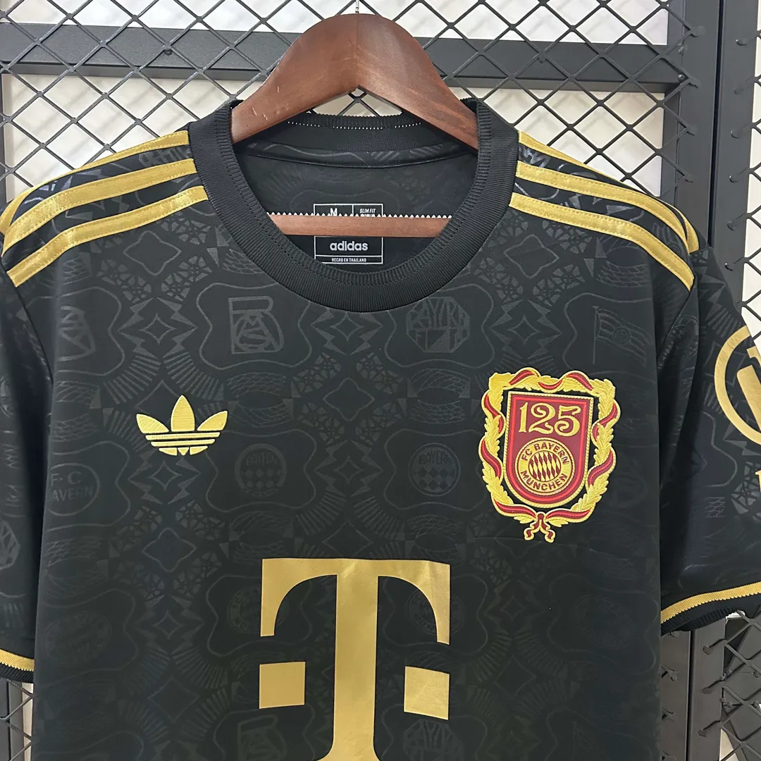 Camiseta Bayern de Múnich Edición 125º Aniversario 2024/25 Negra--2
