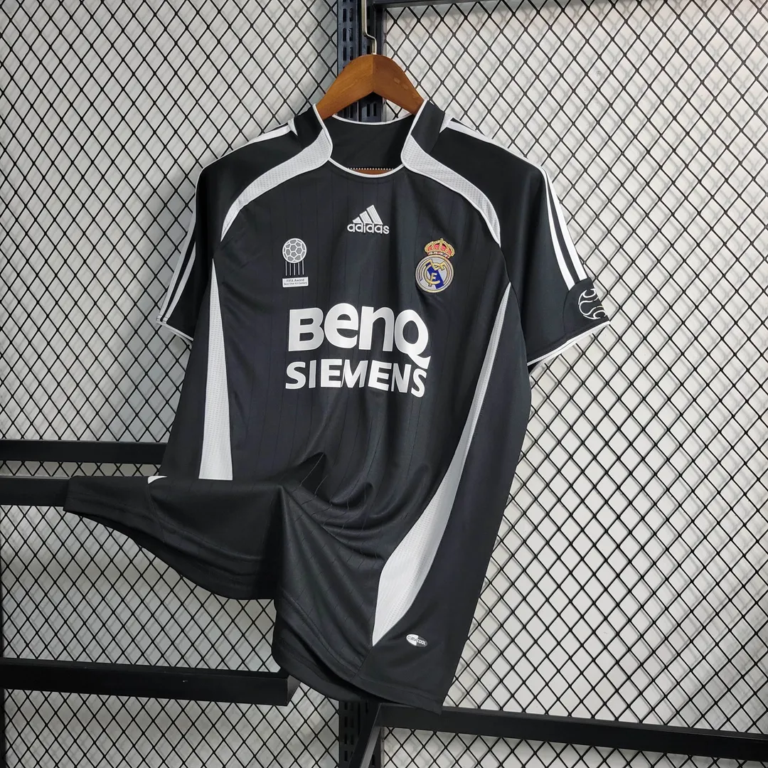 Camisola Retro Real Madrid Alternativa 2006/07--3