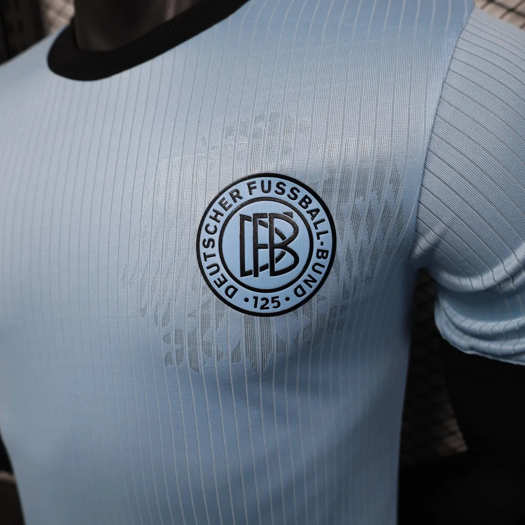 Camiseta Alemania Portero Edición 125º Aniversario 2025 Versión Jugador Azul Claro--4