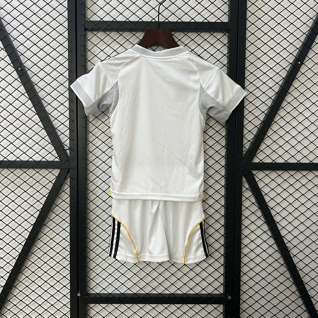 Maillot Kit Enfant Real Madrid Domicile 2025/26--1