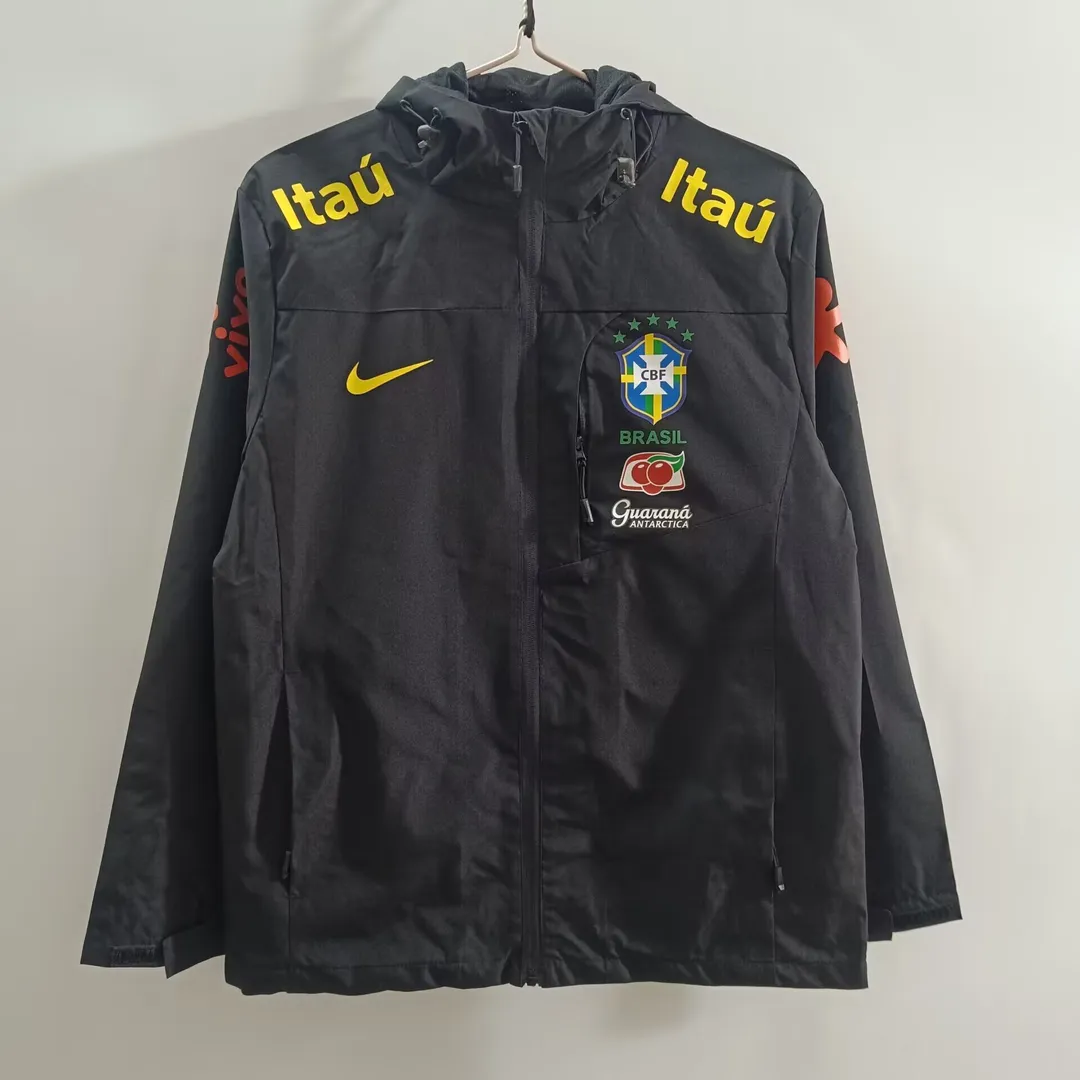 Cortavientos Brasil 2025 Negro