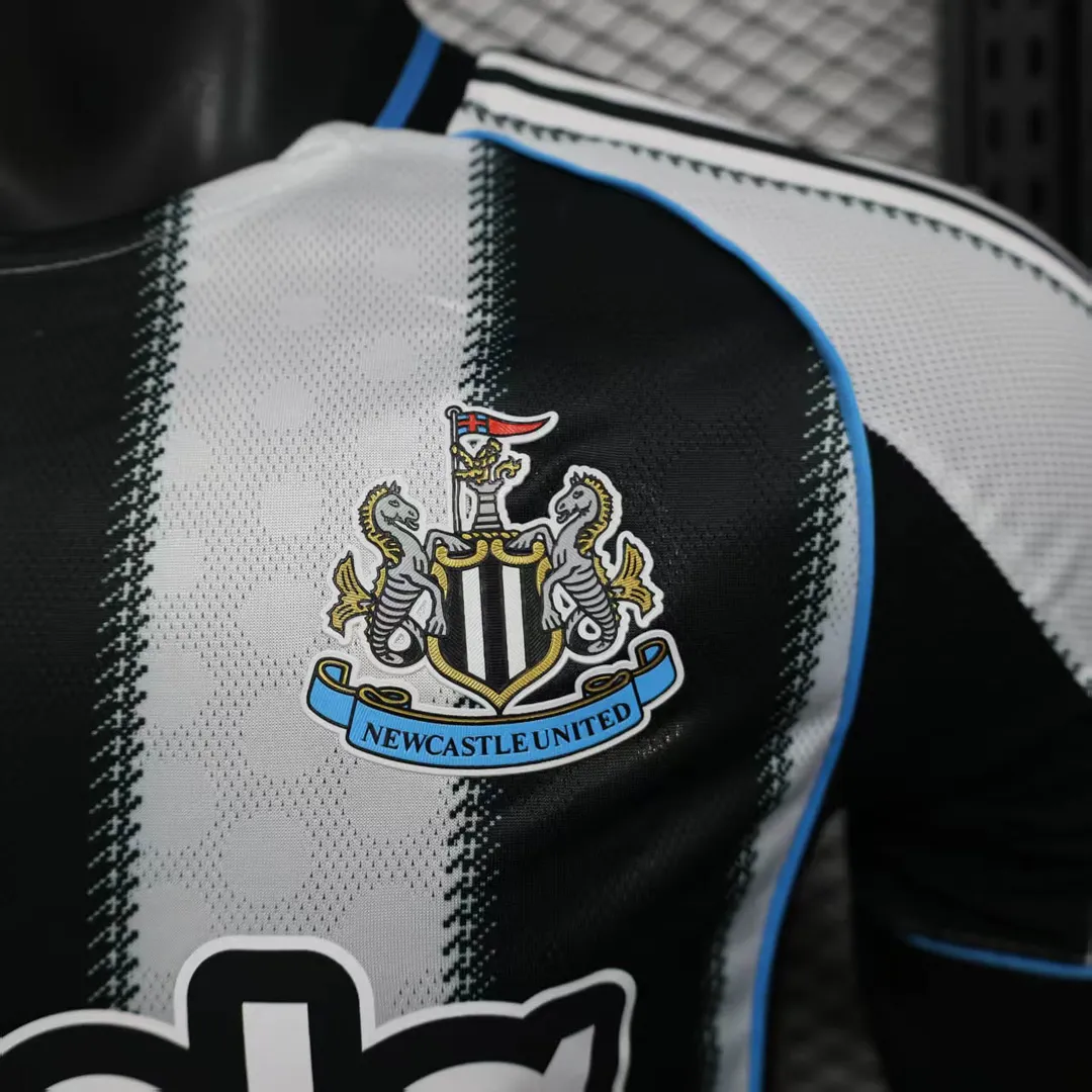 Koszulka Newcastle United domowa 2025/26 wersja zawodnicza--5