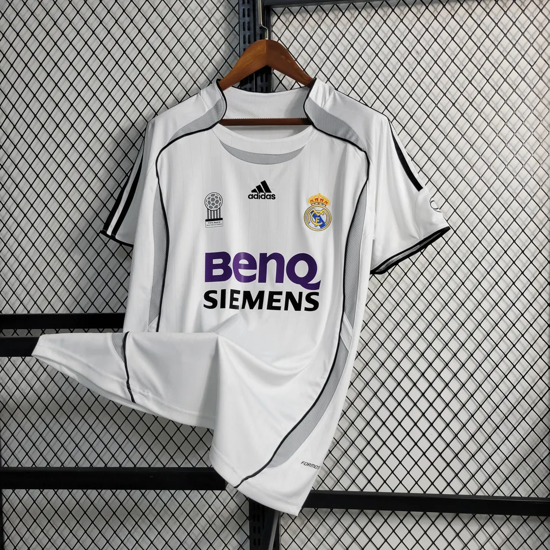 2006/2007 Retro Real Madrid Home Shirt--3