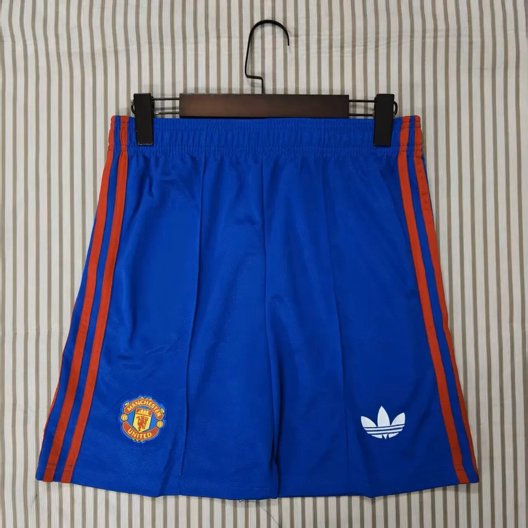 Calções Manchester United Alternativos 2026/27
