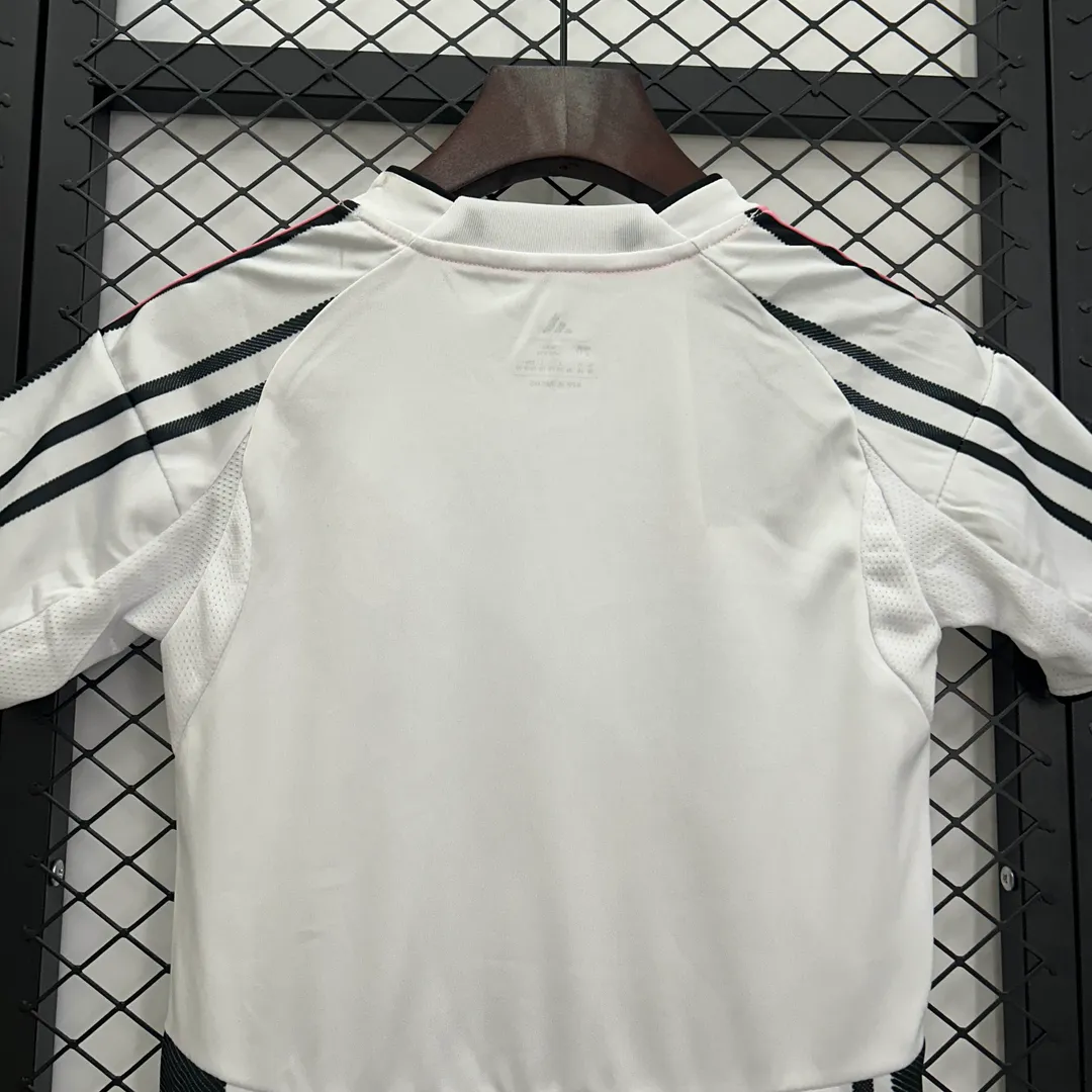 Camiseta Juventus Primera Equipación 2025/26 Niño--3