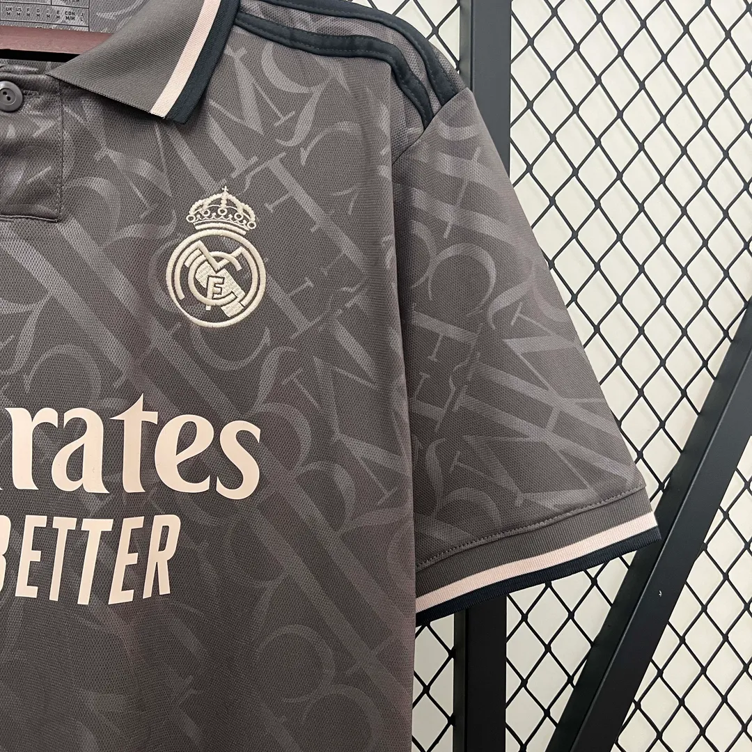Camisola Real Madrid Terceira 2024/25--6