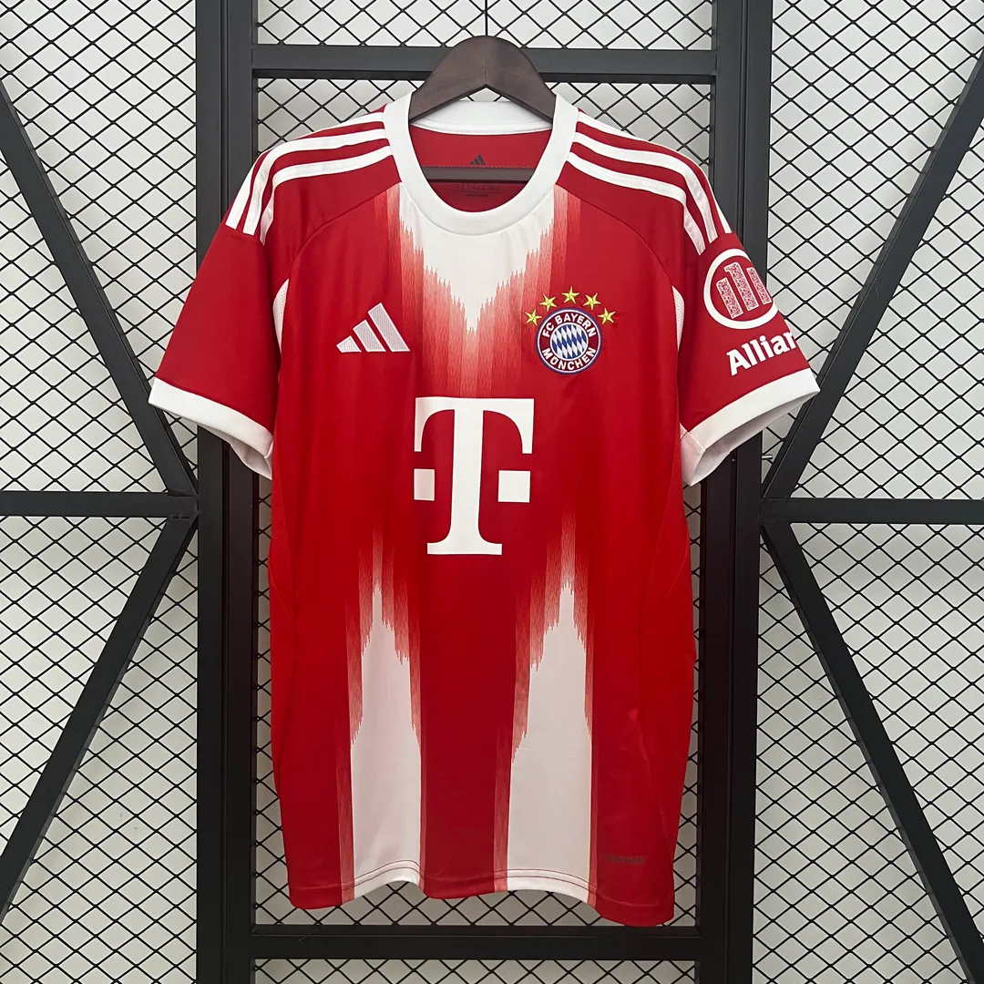 Maglia Bayern Monaco Home 2025/26