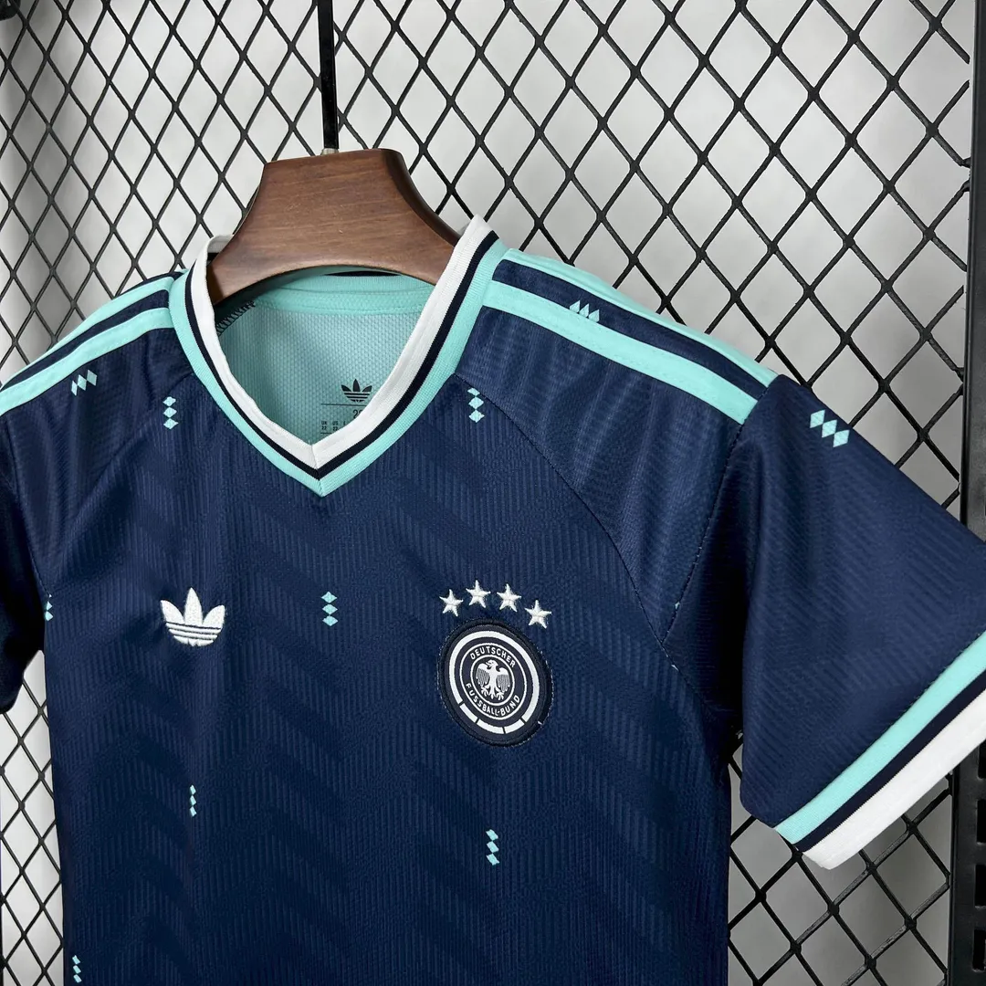 Conjunto Alemanha Alternativo 2026 Criança--4
