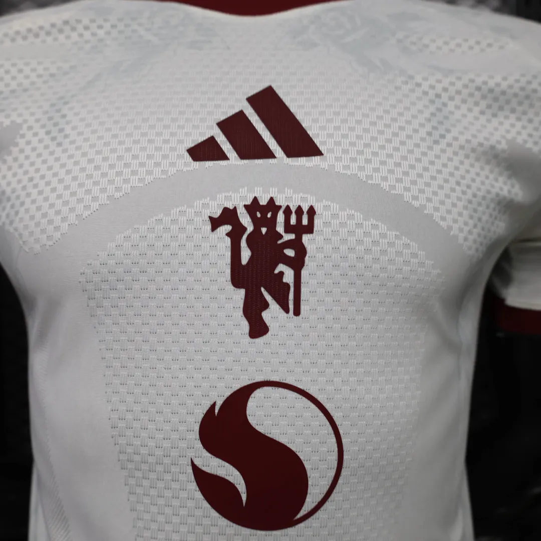 Koszulka Manchesteru United trzecia 2026/27 wersja zawodnicza--2