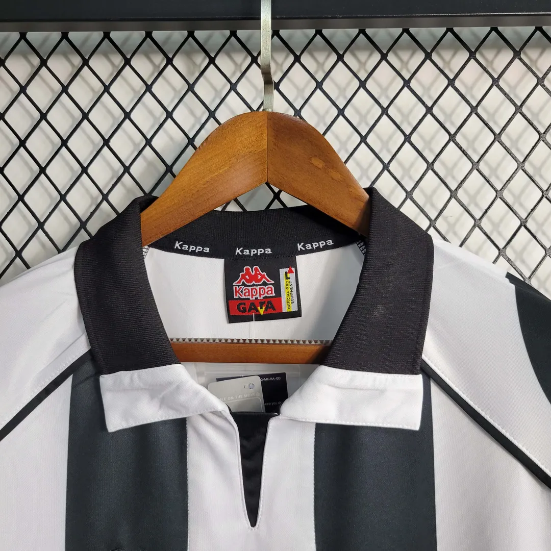 Camisola Retro Juventus Principal 1997/98--2
