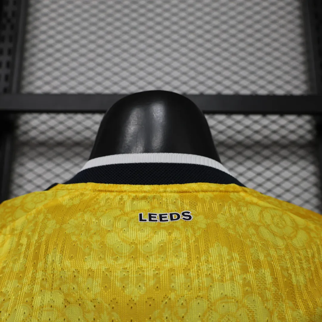 Camisola Leeds United Alternativa 2026/27 Versão Jogador--3
