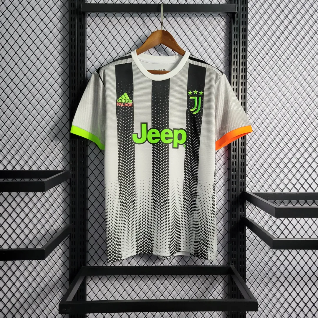 Koszulka Retro Juventusu edycja kolaboracyjna 2019/20 w paski czarno-biała