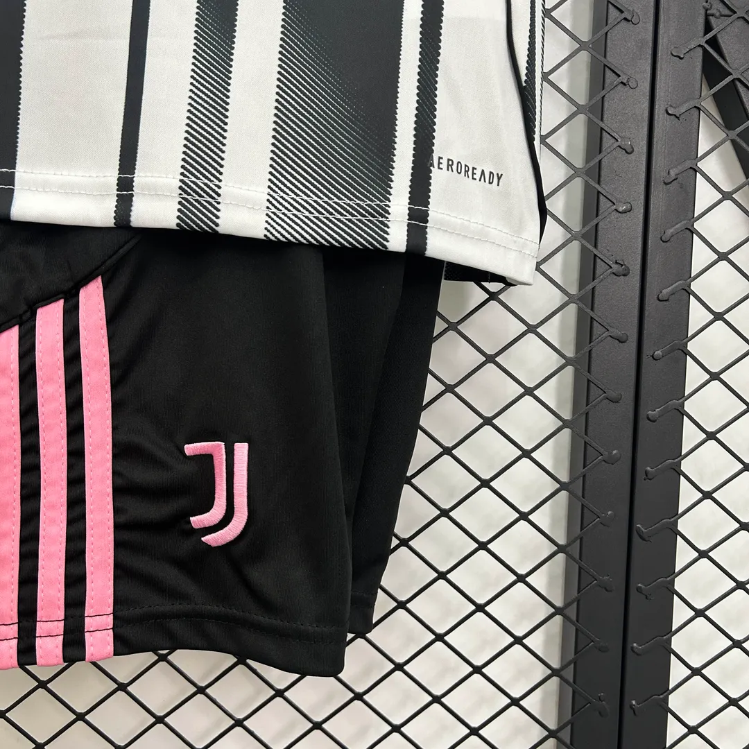 Camiseta Juventus Primera Equipación 2025/26 Niño--8
