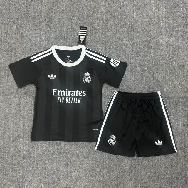 Camiseta Real Madrid Portero 2025/26 Negra Niño